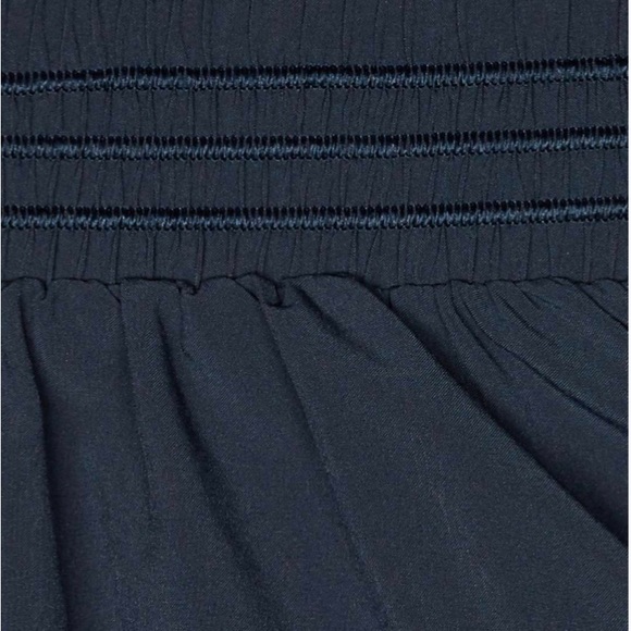 Lululemon The Everyday Skirt BASICALLY NWOT  
True Navy - Picture 6 of 6